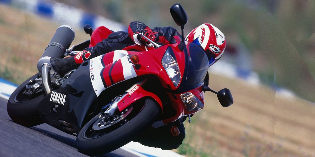 1998_Yamaha_R1_YZFR1