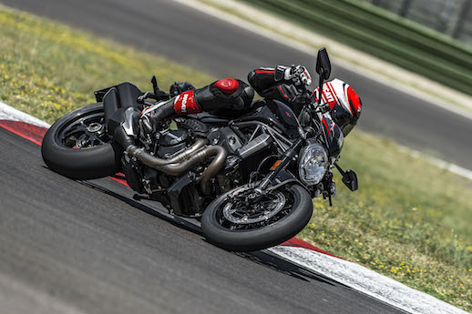 Monster 1200 R